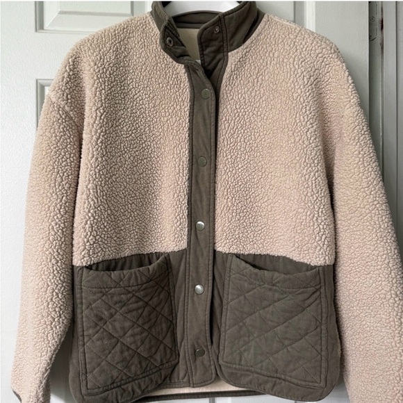 Z Supply Cannon Quilted Sherpa Jacket Dusty Olive Small Cozy Fleece Snap Front - Picture 5 of 8